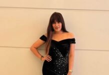 Anchor Kashyata Bhatia Says Every Stage Is a New Character and Every Mic Has a Story